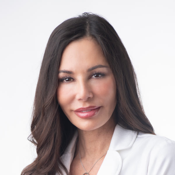 Susan Leskanic headshot